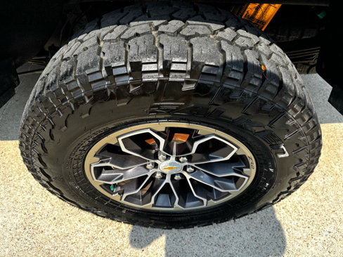 Used 2018 Chevrolet Colorado ZR2 image 9