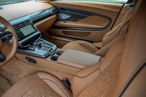 New 2025 Aston Martin Vanquish Coupe image 23