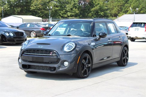 Used 2019 MINI Cooper S w/ Signature Upholstery Package image 3