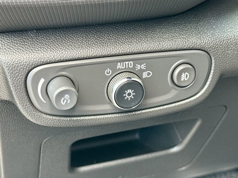 Certified 2023 Chevrolet TrailBlazer LT w/ Convenience Package image 11