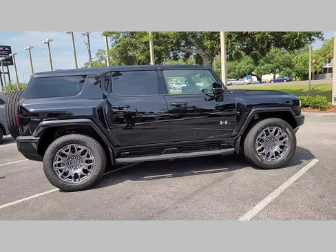 New 2025 GMC Hummer EV 3X image 25