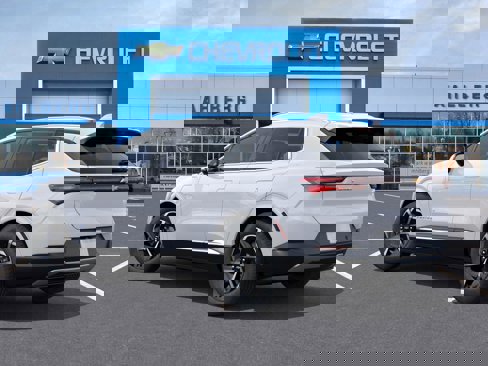 New 2025 Chevrolet Equinox EV LT image 27
