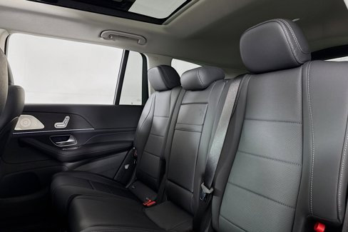 New 2026 Mercedes-Benz GLS 450 4MATIC image 7