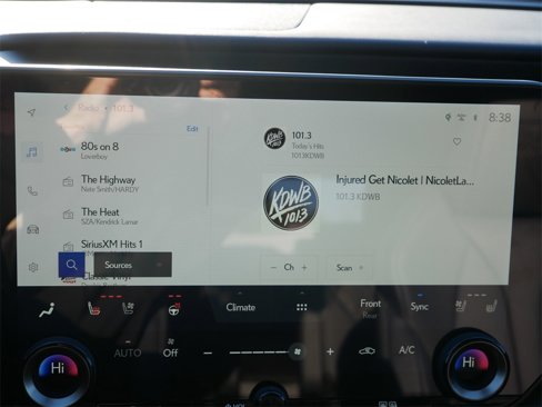 New 2026 Lexus TX 500h AWD image 18