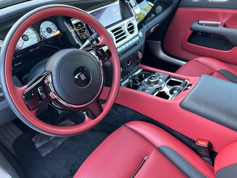 Used 2019 Rolls-Royce Wraith image 11