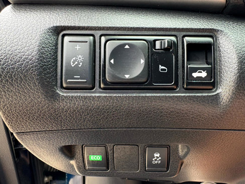 Used 2019 Nissan Sentra SV image 29