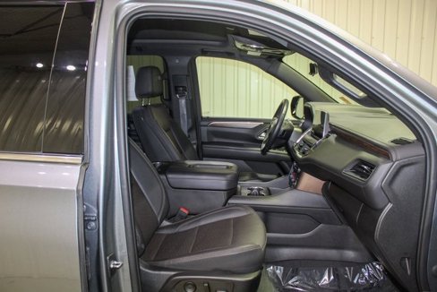 Used 2022 Chevrolet Tahoe High Country image 18