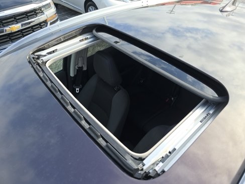 Used 2022 Honda HR-V EX image 2