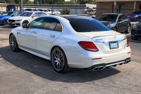 Used 2018 Mercedes-Benz E 63 AMG S w/ AMG Advanced Lighting Package image 7
