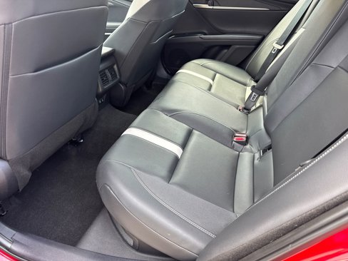 Used 2025 Toyota Camry SE image 20