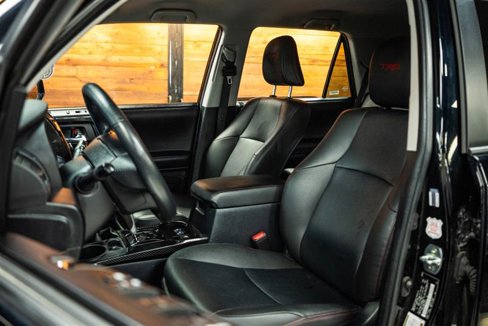 Used 2024 Toyota 4Runner TRD Off-Road Premium image 9