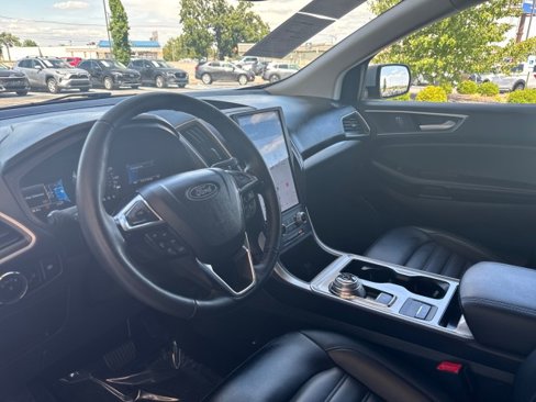 Used 2024 Ford Edge SEL image 10