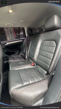 Used 2016 Volkswagen Golf S image 10