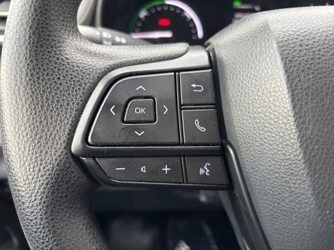 Used 2023 Toyota Sienna LE image 14