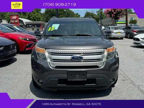 Used 2015 Ford Explorer XLT w/ Equipment Group 202A image 3
