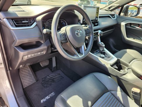 Used 2021 Toyota RAV4 XSE image 14