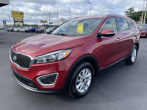 Used 2018 Kia Sorento LX image 4