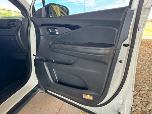 Used 2022 Honda Ridgeline Black Edition image 25