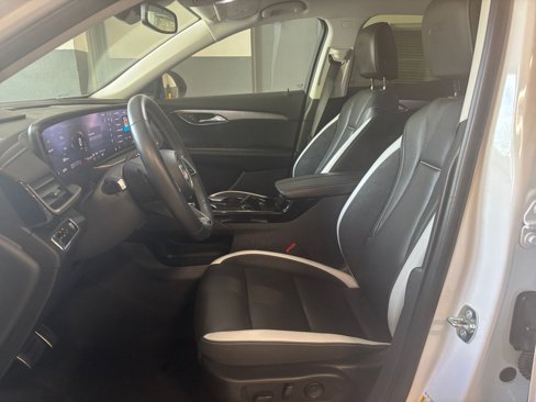Used 2024 Buick Envision Sport Touring image 36