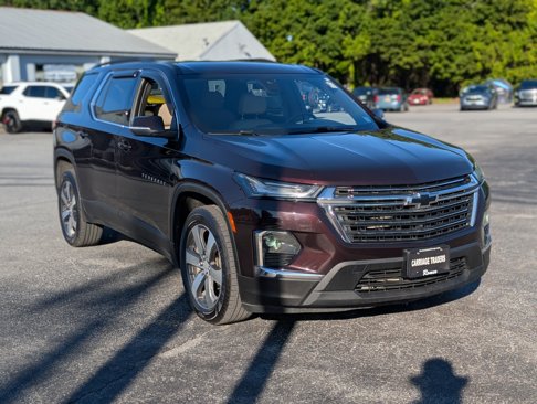 Used 2022 Chevrolet Traverse LT w/ LT Premium Package image 13