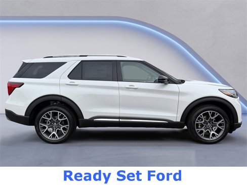 New 2025 Ford Explorer Platinum image 2