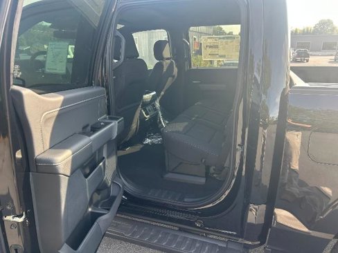 New 2025 Ford F150 XLT image 30