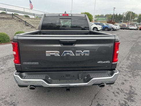 New 2026 RAM 1500 4x4 Crew Cab image 10