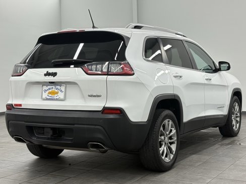 Used 2019 Jeep Cherokee Latitude Plus w/ Trailer Tow Group image 2