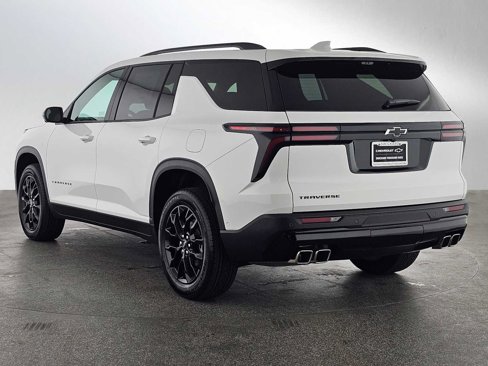 New 2026 Chevrolet Traverse LT w/ Enhanced Driving Package image 5
