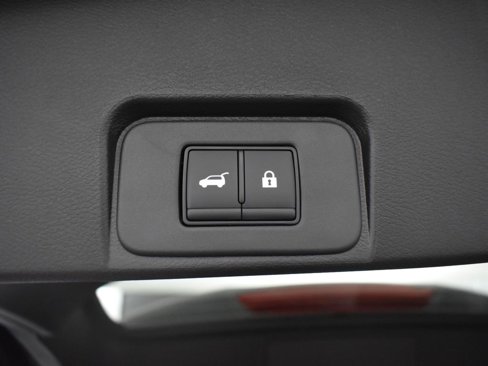 New 2026 Nissan Rogue SV image 34
