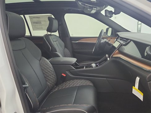 New 2025 Jeep Grand Cherokee Summit image 34