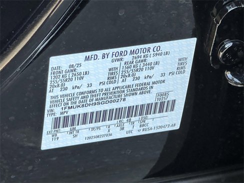 New 2025 Ford Explorer Active image 20