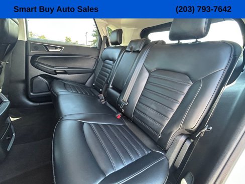 Used 2024 Ford Edge SEL image 18