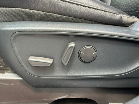 Used 2021 Ford Escape SEL image 36