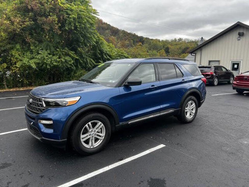 Used 2022 Ford Explorer XLT w/ Equipment Group 202A image 1
