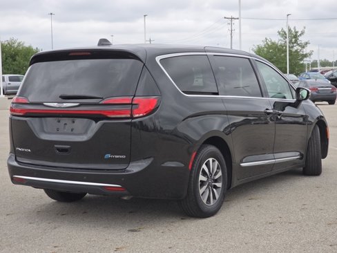 Used 2023 Chrysler Pacifica Limited image 26