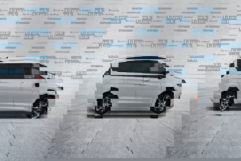 New 2026 Chrysler Voyager LX image 4