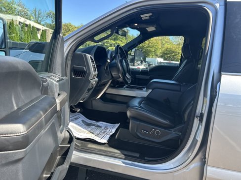 Certified 2022 Ford F350 Platinum w/ FX4 Off-Road Package image 15