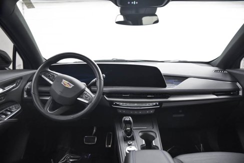 Used 2024 Cadillac XT4 Sport image 25