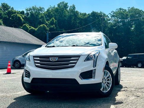 Used 2019 Cadillac XT5 FWD image 1