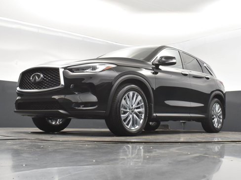 New 2025 INFINITI QX50 Pure image 39