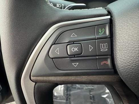 New 2025 Jeep Grand Cherokee Limited image 16