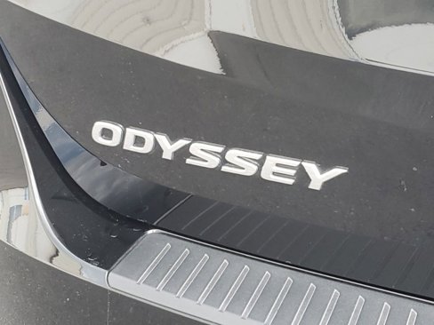 Certified 2025 Honda Odyssey Elite image 11