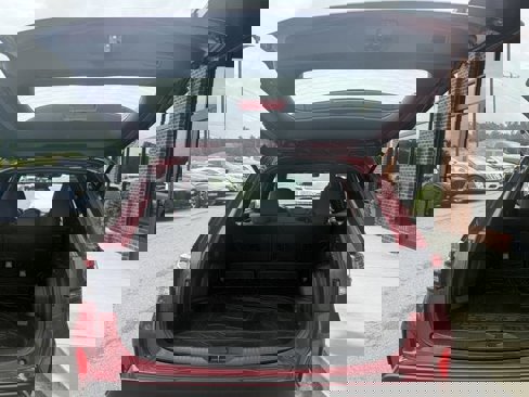 Used 2025 Subaru Forester image 12