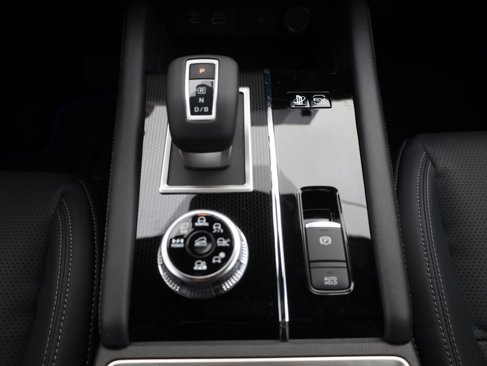 New 2025 Mitsubishi Outlander SEL Black Edition image 25