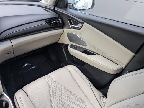 Used 2025 Acura RDX SH-AWD w/ Advance Package image 17