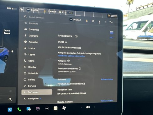 Used 2023 Tesla Model 3 Standard Range image 11