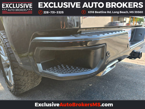 Used 2022 Chevrolet Silverado 1500 High Country w/ Technology Package image 39
