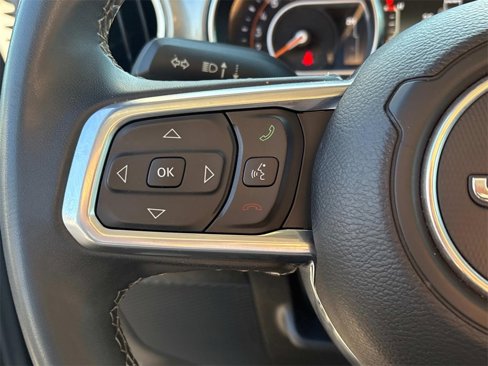 Used 2023 Jeep Wrangler Sahara image 26