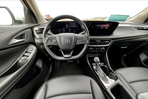 Used 2024 Buick Encore GX Sport Touring image 8